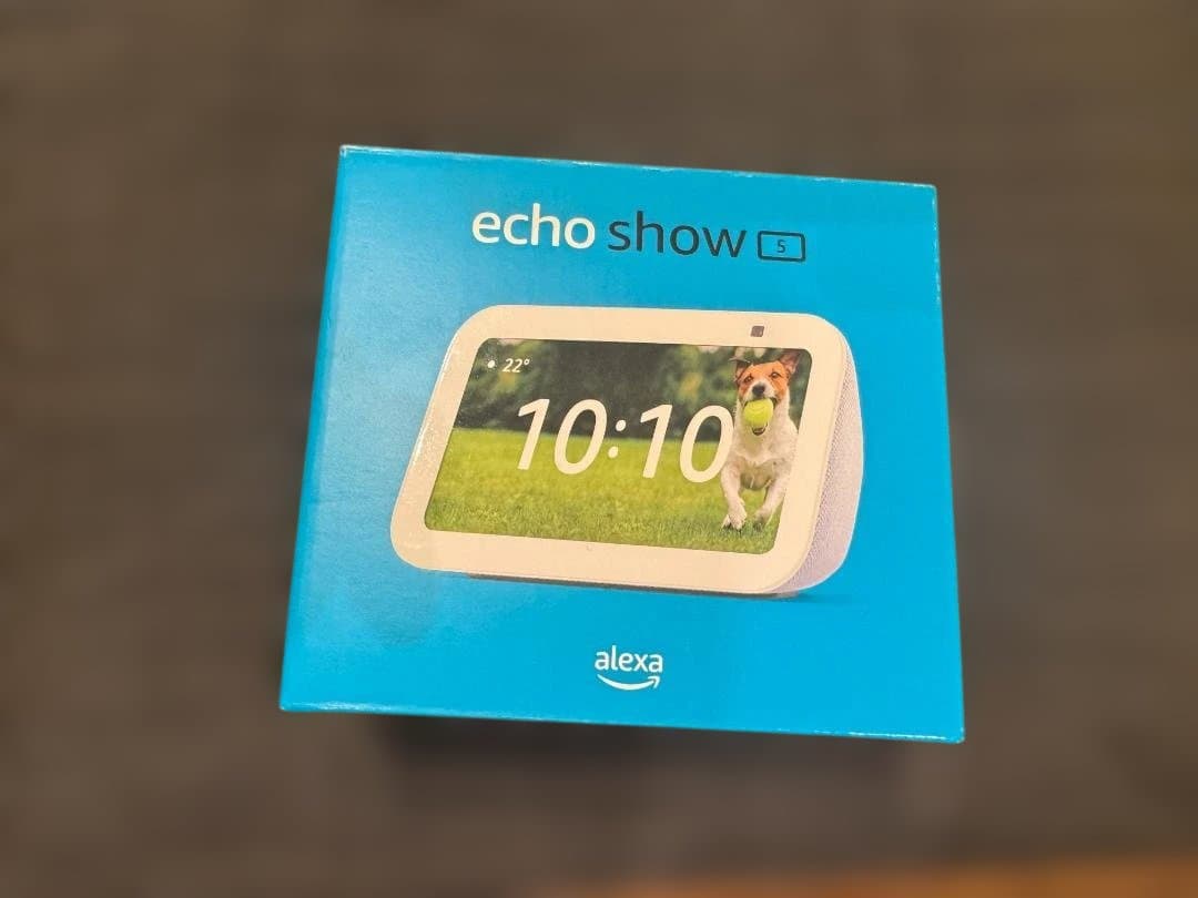 Echo Show 5 ホワイト 本体と付属品