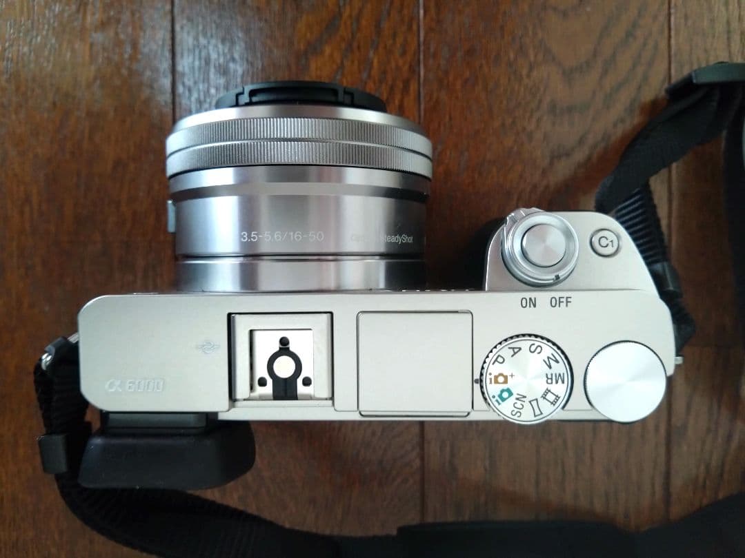 SONY α6000 ミラーレスカメラ