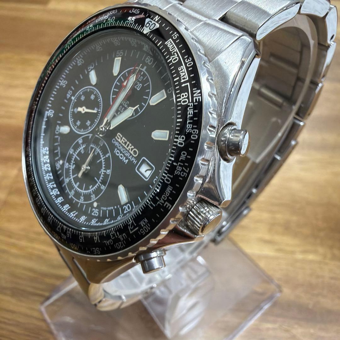 セイコー　7T92-0CF0 QZ 黒文字盤