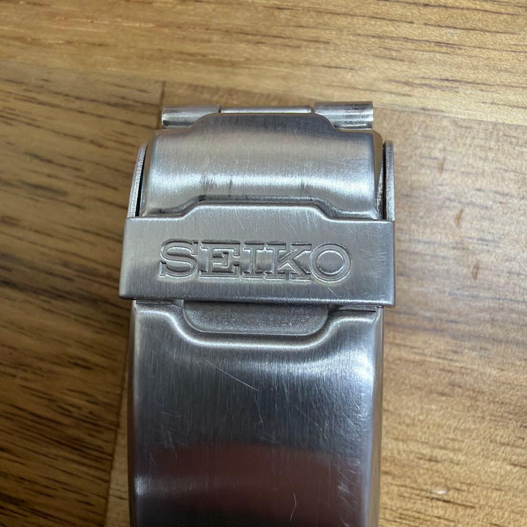 セイコー　7T92-0CF0 QZ 黒文字盤