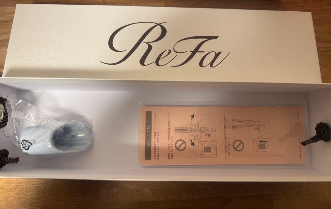 ReFa ストレートヘアアイロン 新品未使用　ストレートアイロンプロ
