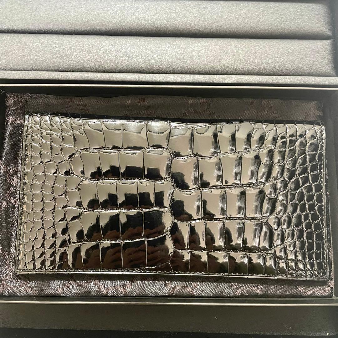極希少グッチ　長財布　 クロコダイル シャイニーリアルクロコダイル札入れ　黒