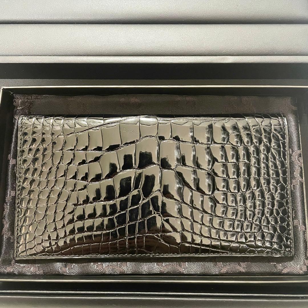 極希少グッチ　長財布　 クロコダイル シャイニーリアルクロコダイル札入れ　黒