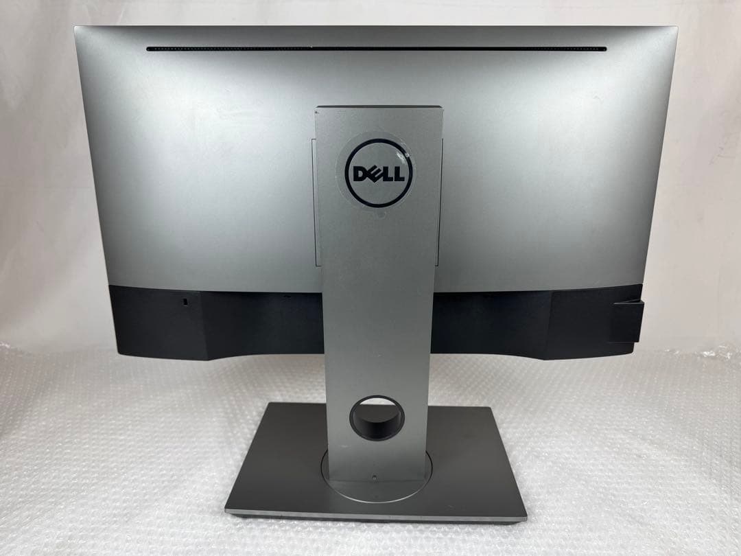 Dell U2518D 25インチモニター　2K解像度 PS4対応　回転機能