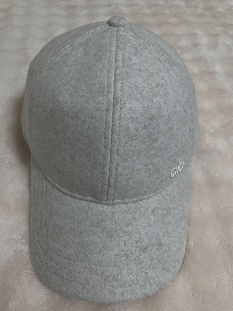 Alo Yoga キャップ Cream Heather 新品未使用タグ付き
