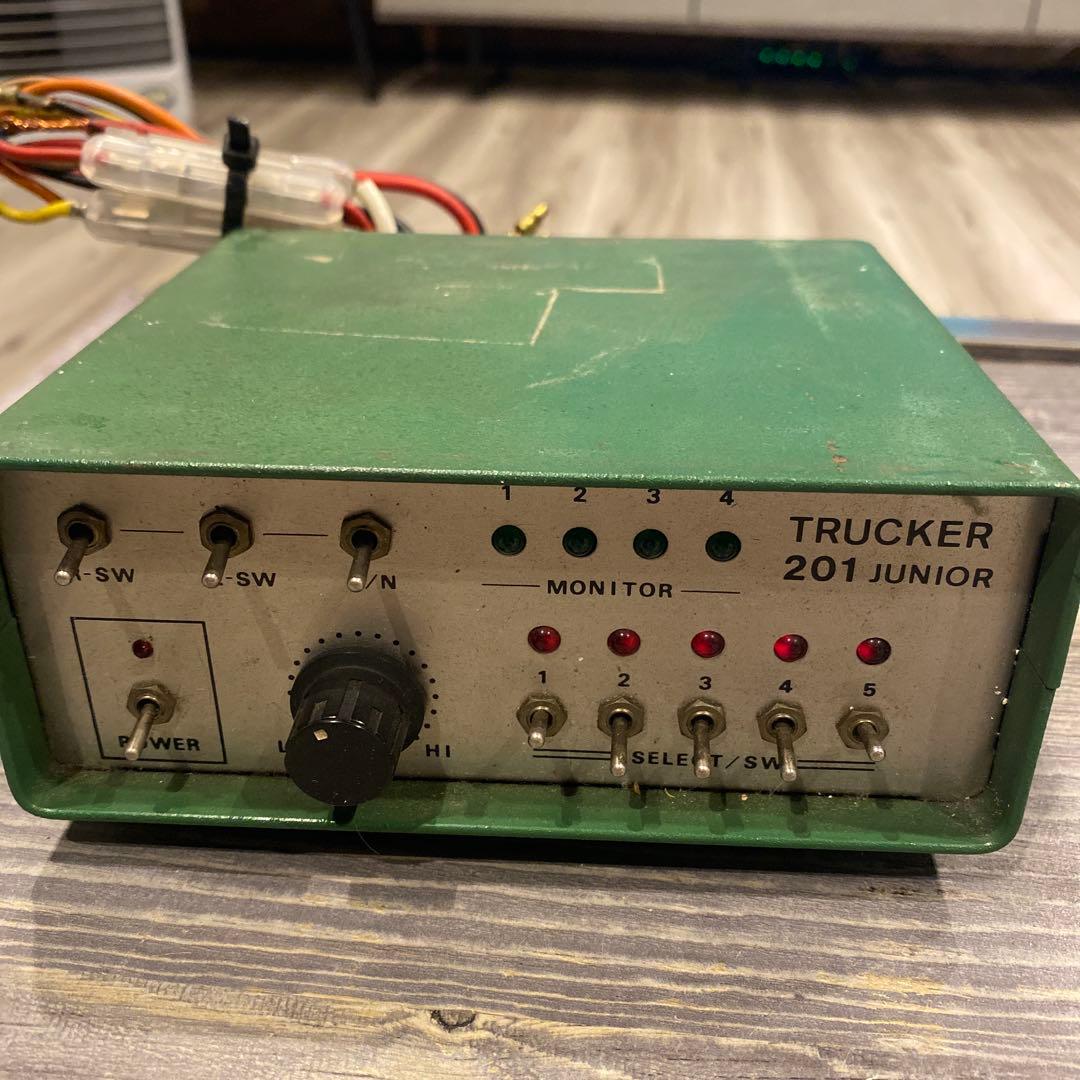 TRUCKER 201 JUNIOR マーカーリレー機４連