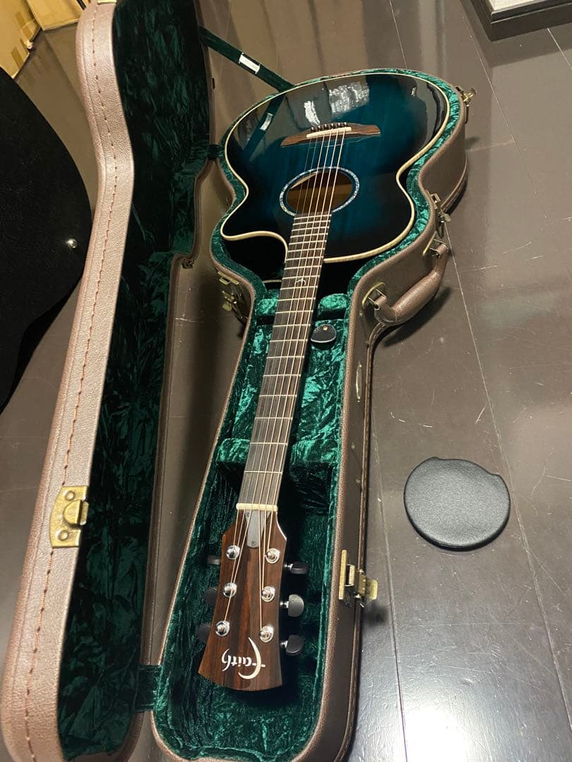 アコースティックギター　faith