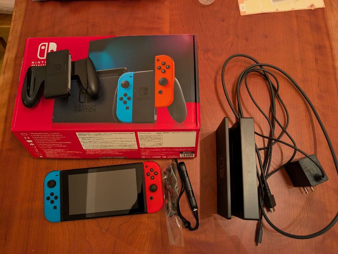 Nintendo Switch ネオンブルー/レッド 本体