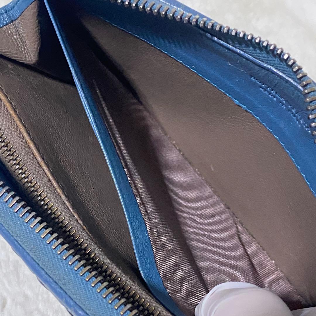 美品 ボッテガヴェネタ ラウンドジップ イントレチャート 本革 長財布 希少色