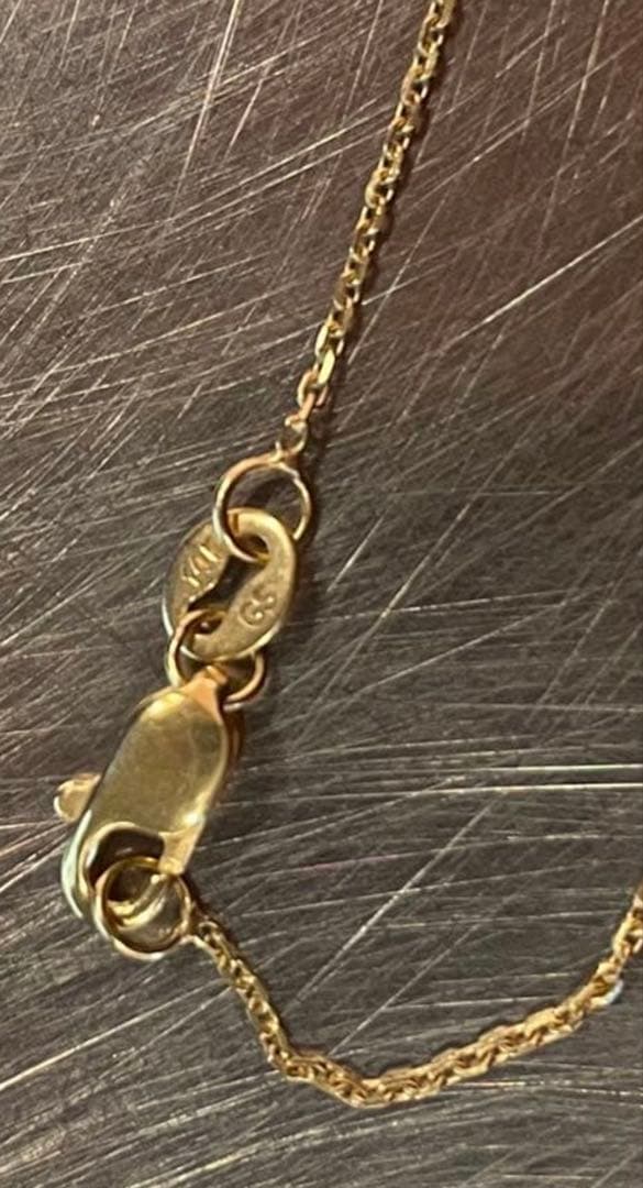 ゴールドチェーンネックレス