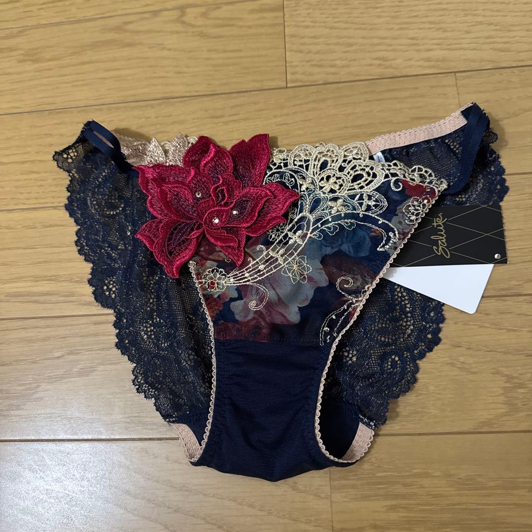 サルート90グループ、KO、F70/ソングM新品タグ付き！