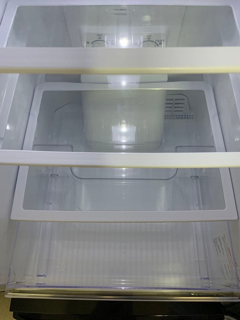 三菱146L冷蔵庫　2017年製