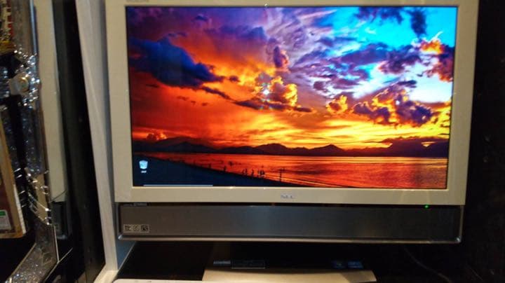 パソコン　デスクトップ