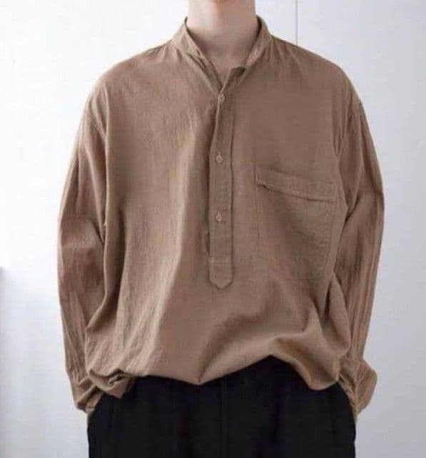 COMOLI ベタシャンプルオーバーシャツ　サイズ3 美品 カーキ