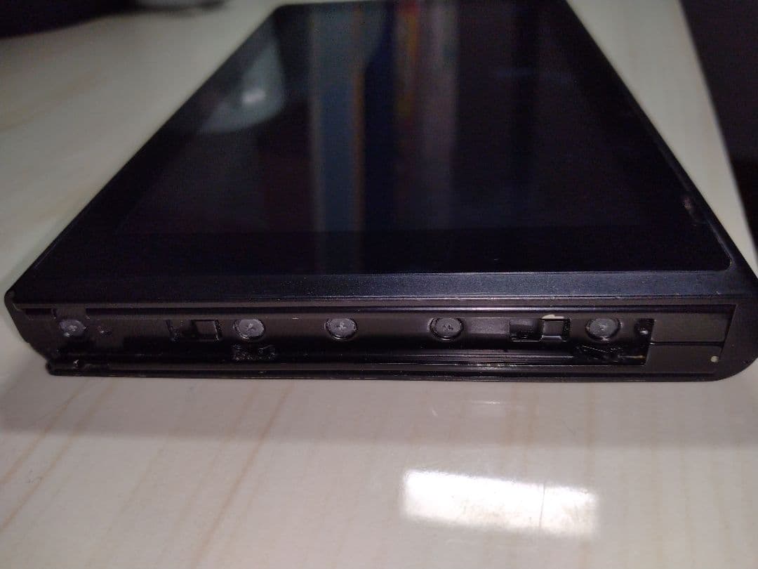 進*一様 Nintendo Switch 本体のみ(2020年製)