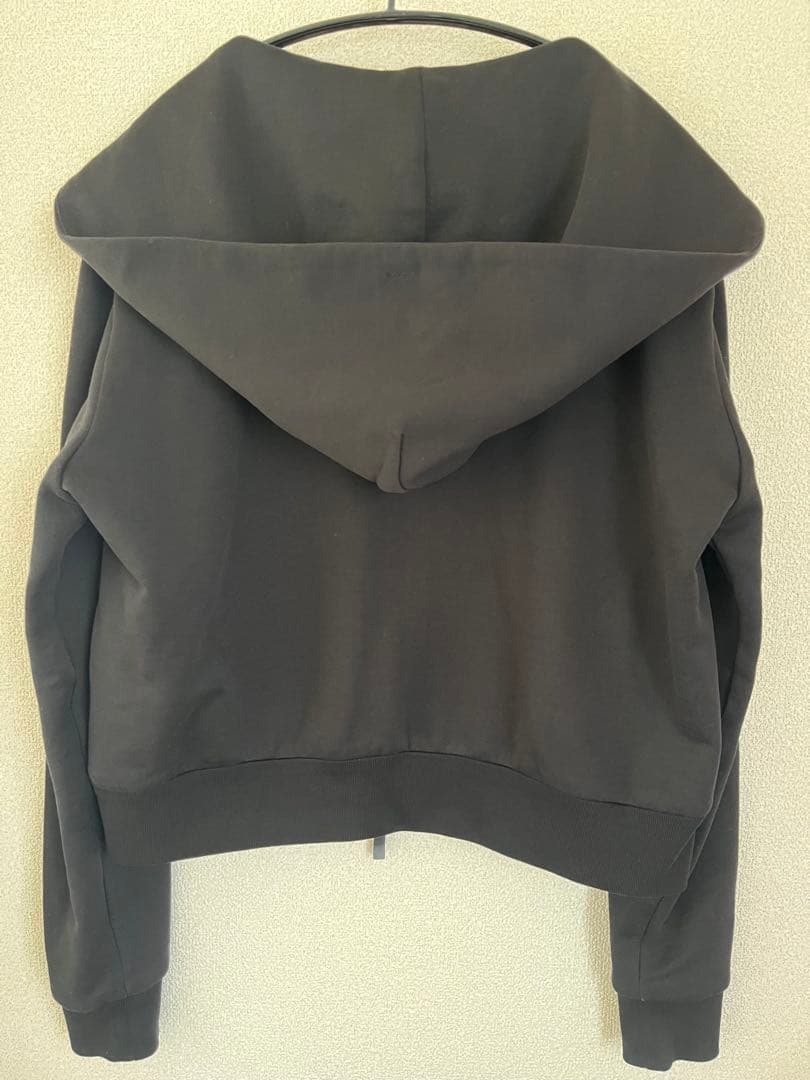 ⭐︎MONCLER ブラックダウンパーカー⭐︎