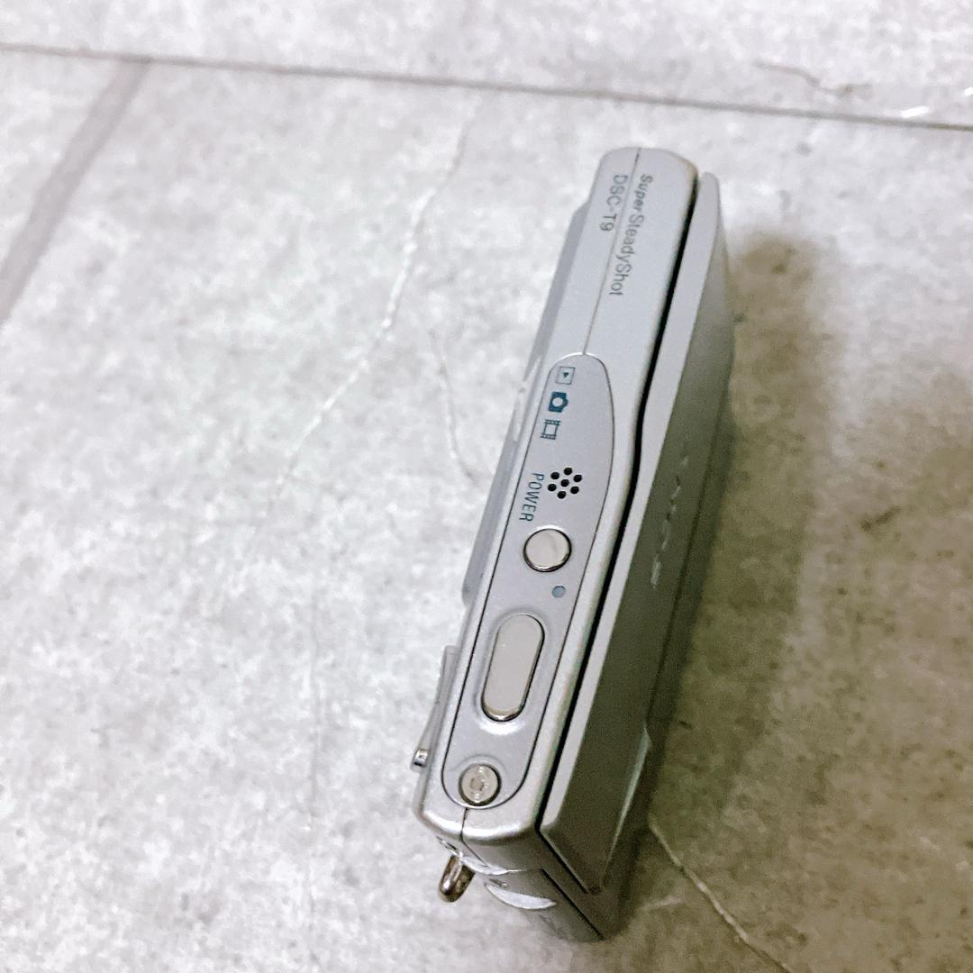 SONY Cyber-shot DSC-T9 コンパクトデジタルカメラ シルバー