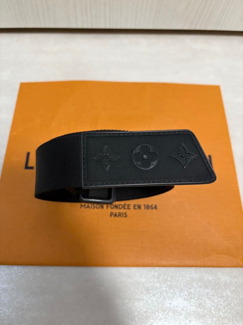 ヴィトン　国内正規品　ベルト　スケーター　35MM