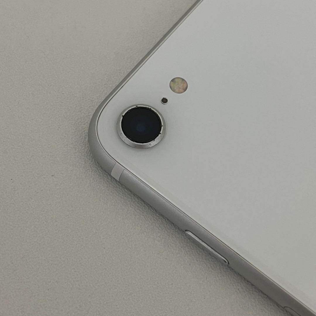iPhoneSE2 128GB ジャンク ホワイト