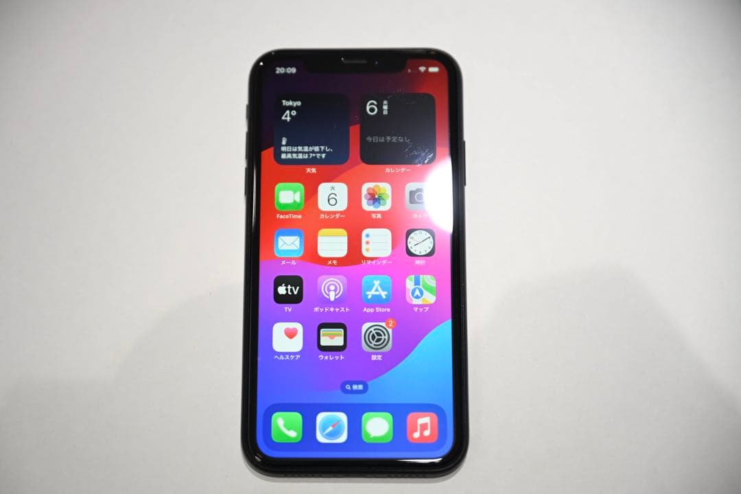 iPhone XR ブラック128GB simフリー