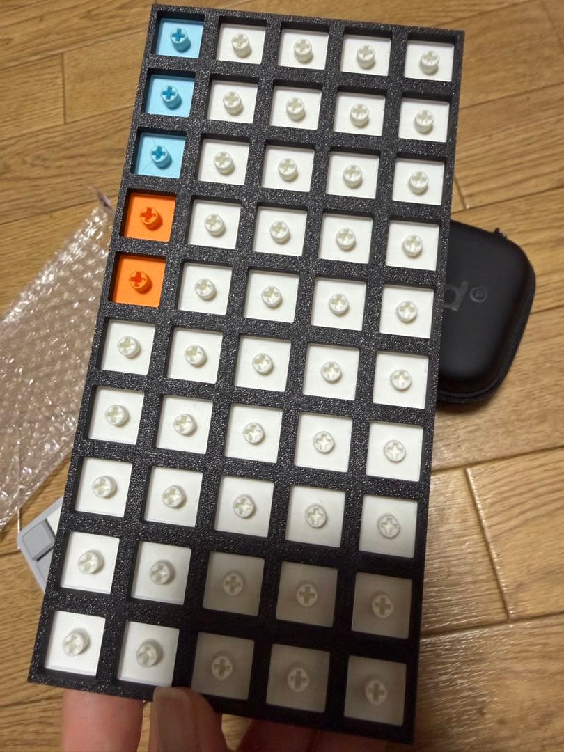 conductor 分割型キーボード キーキャップ+ケース付き