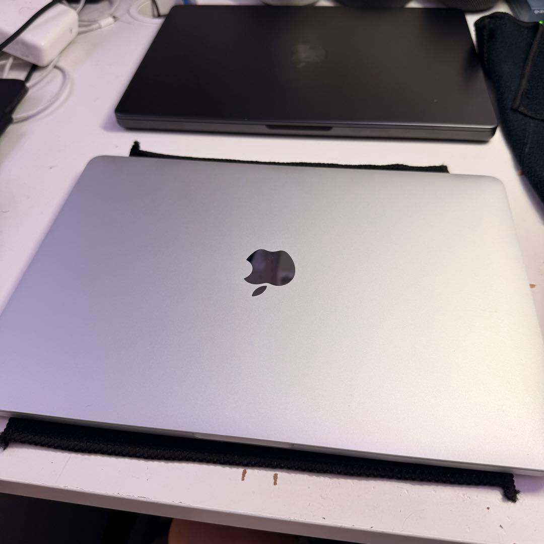 美品　MacBookPro 2019 13インチ　メモリ16GB
