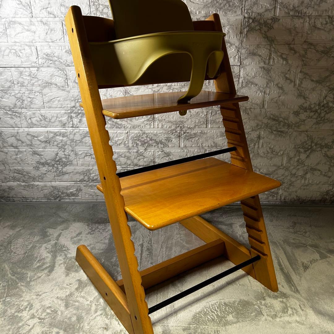 ストッケ トリップトラップ ベビーセット＆トレイ付 ナチュラル　旧モデル