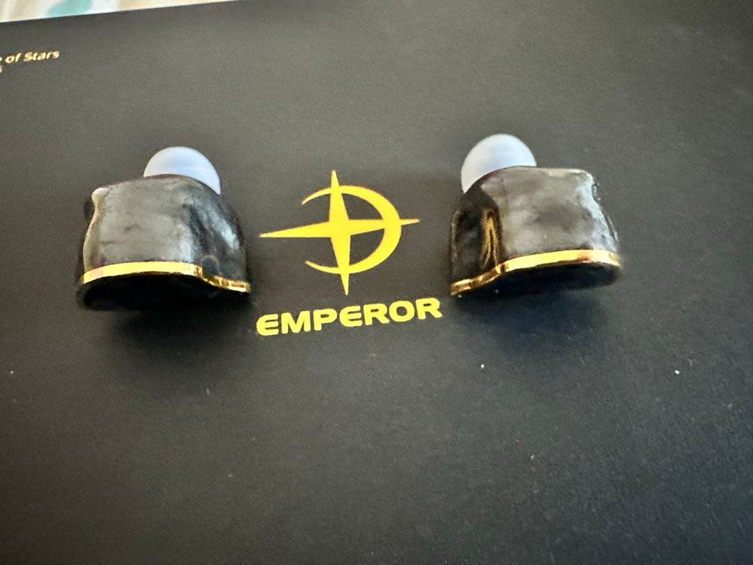 イヤホン qdc EMPEROR