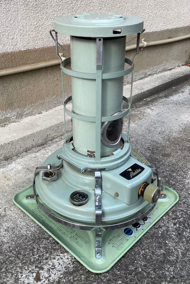 アラジン ブルーフレームヒーター　Aladdin　石油ストーブ