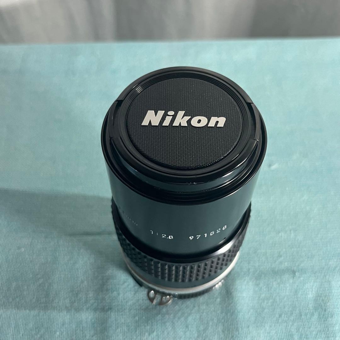 【美品】ニコン Ai Nikkor 135mm F2.8S 非売レンズスタンド付