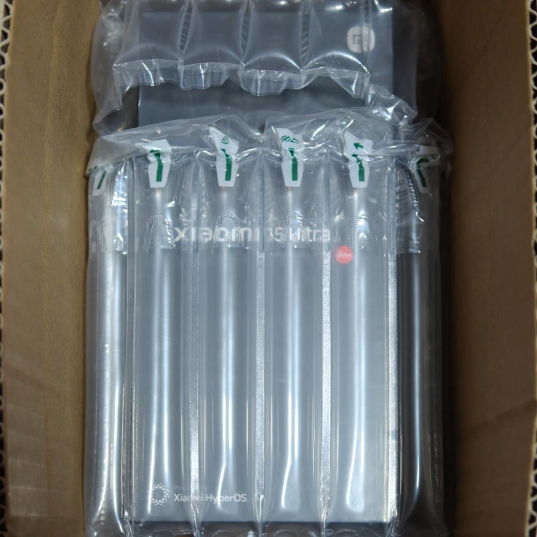 【新品未開封】XIAOMI 15 Ultra 16GB/512GB 中国版