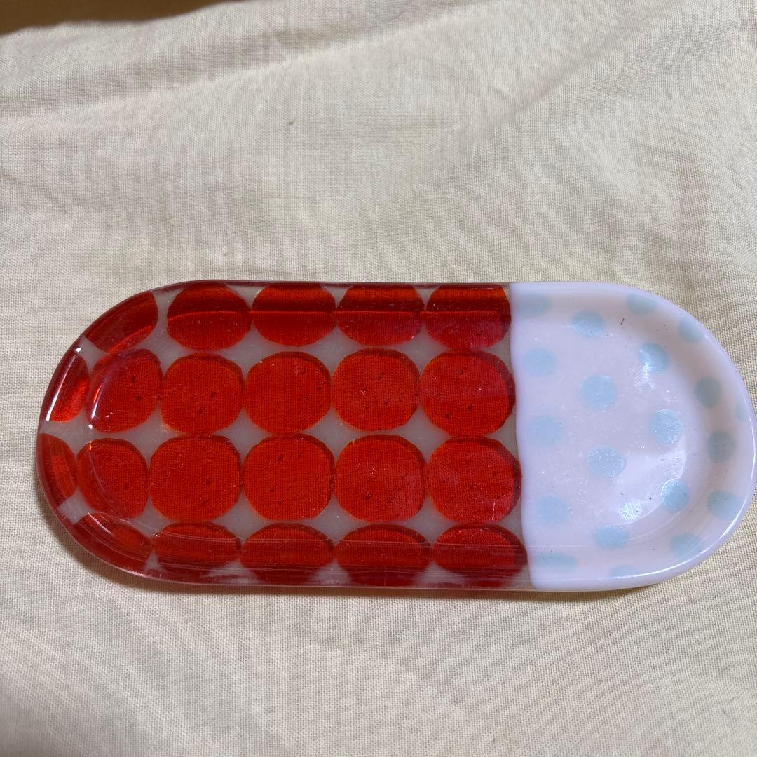 【1月8日限定お値引き中】田子美紀さんのペントレイ　楕円のお皿♡可愛いです♡