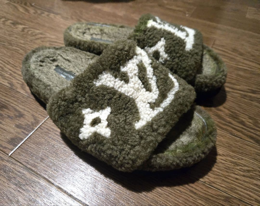 ルイヴィトン パセオライン ムートンサンダル モノグラム