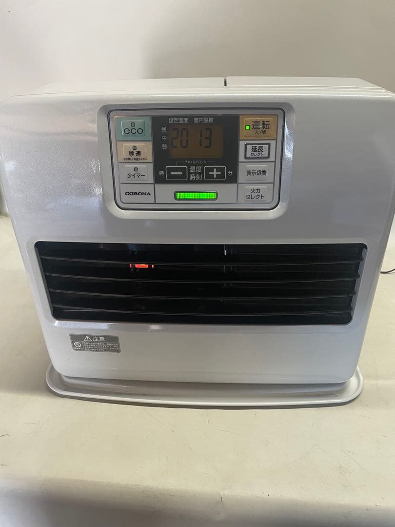 コロナの石油ファンヒーターFH-ST4617BY 強制通気形開放式石油ストーブ