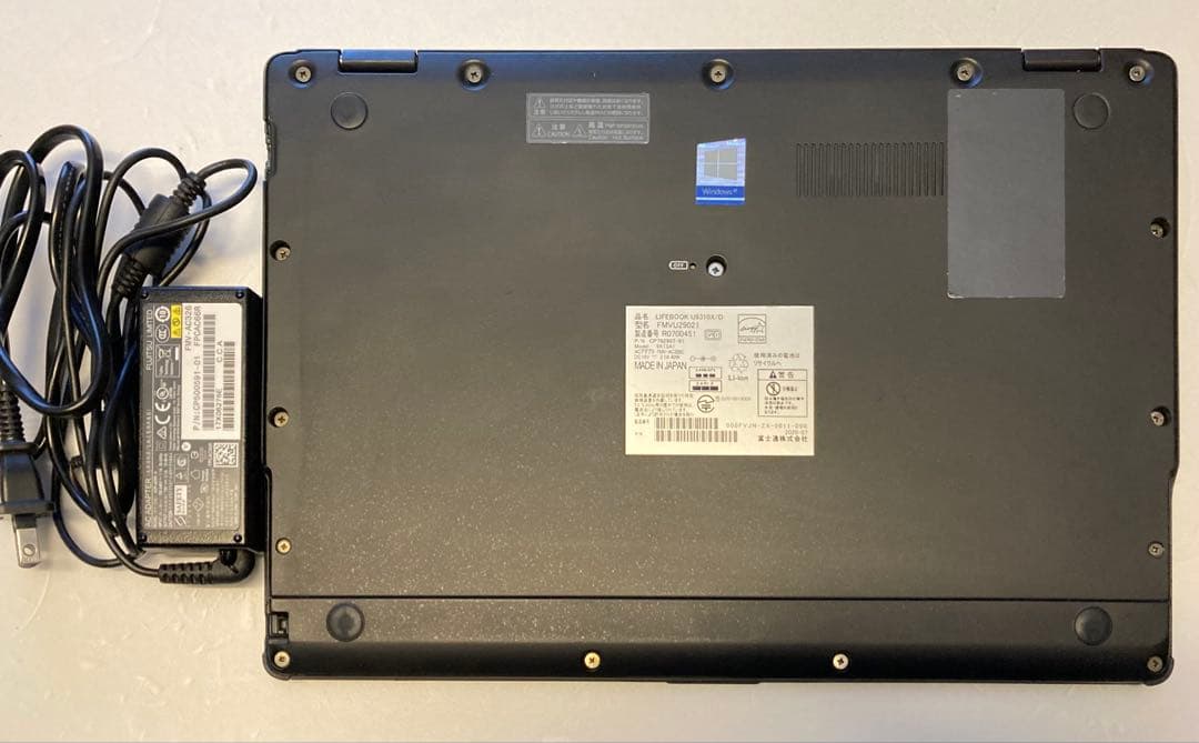 富士通LIFEBOOK U9310 X/D i5 10310U 新品256GB