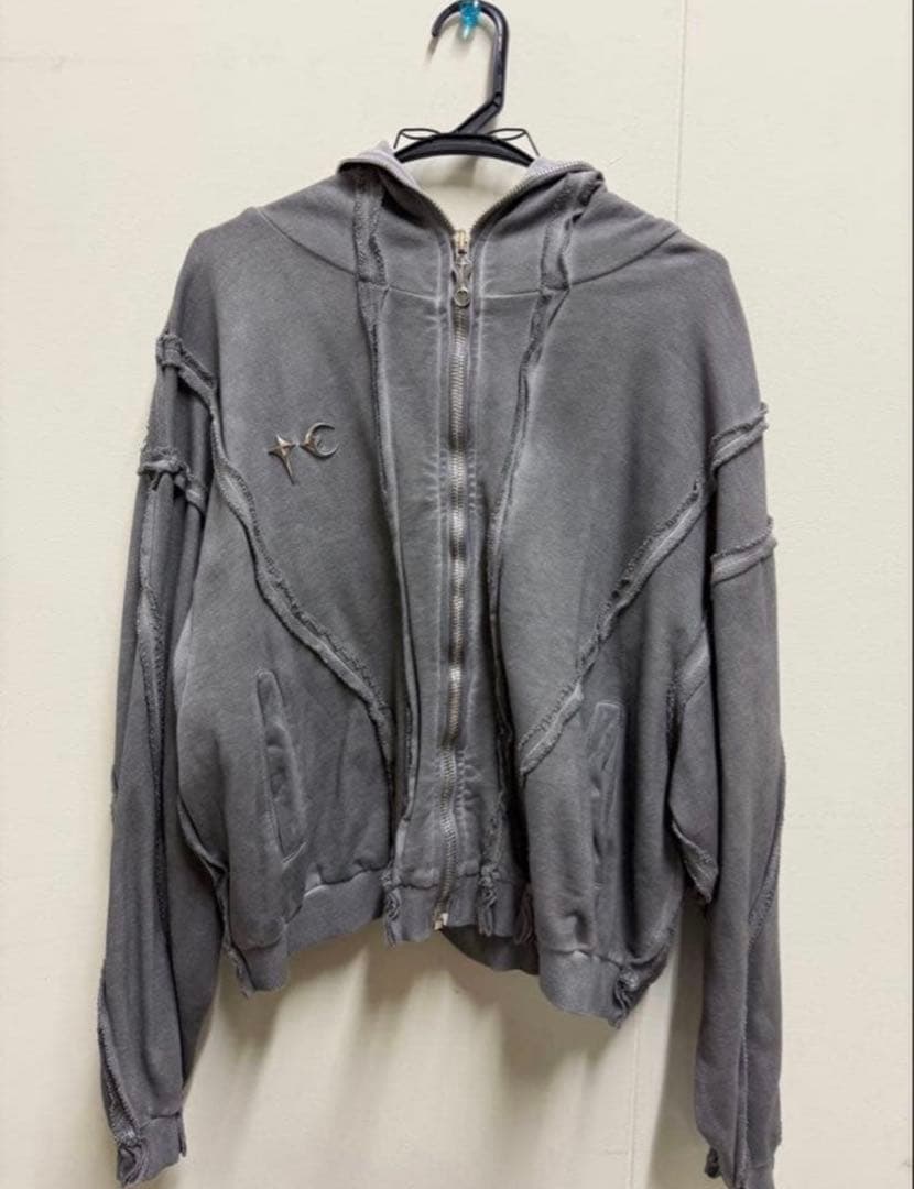 Thug Club グラディエーターパーカー