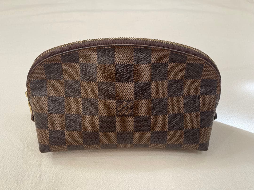 ルイ・ヴィトンポーチのポシェット・コスメティック PM