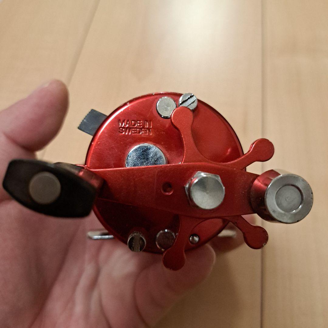 リール ABU Ambassadeur 2500C iar RED