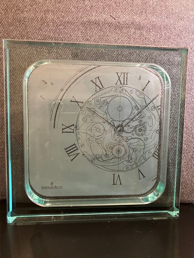 オーデマピゲ　ガラスの小物入れ