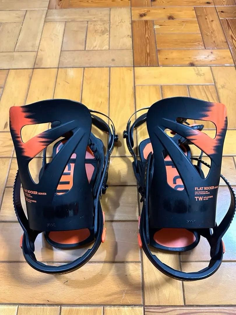 FLUX GT Mサイズ TWハイバック付き