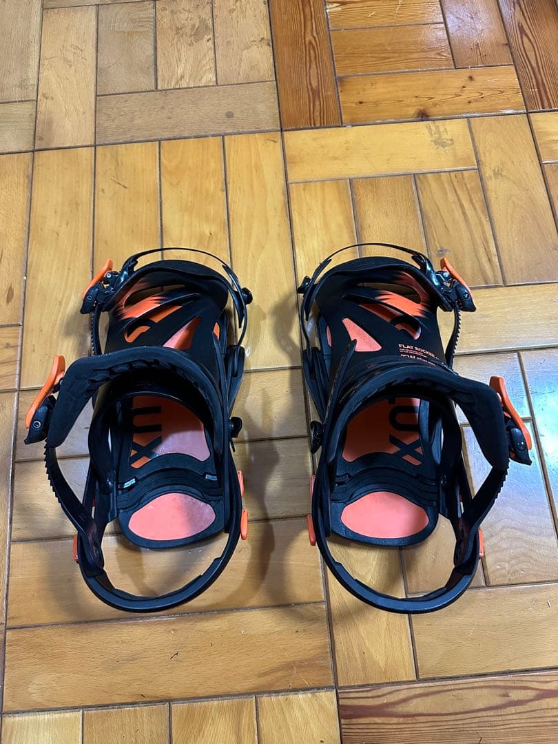 FLUX GT Mサイズ TWハイバック付き