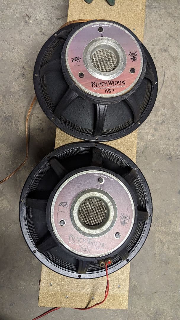 PEAVEY 1508 HE BWX SPKR ペア