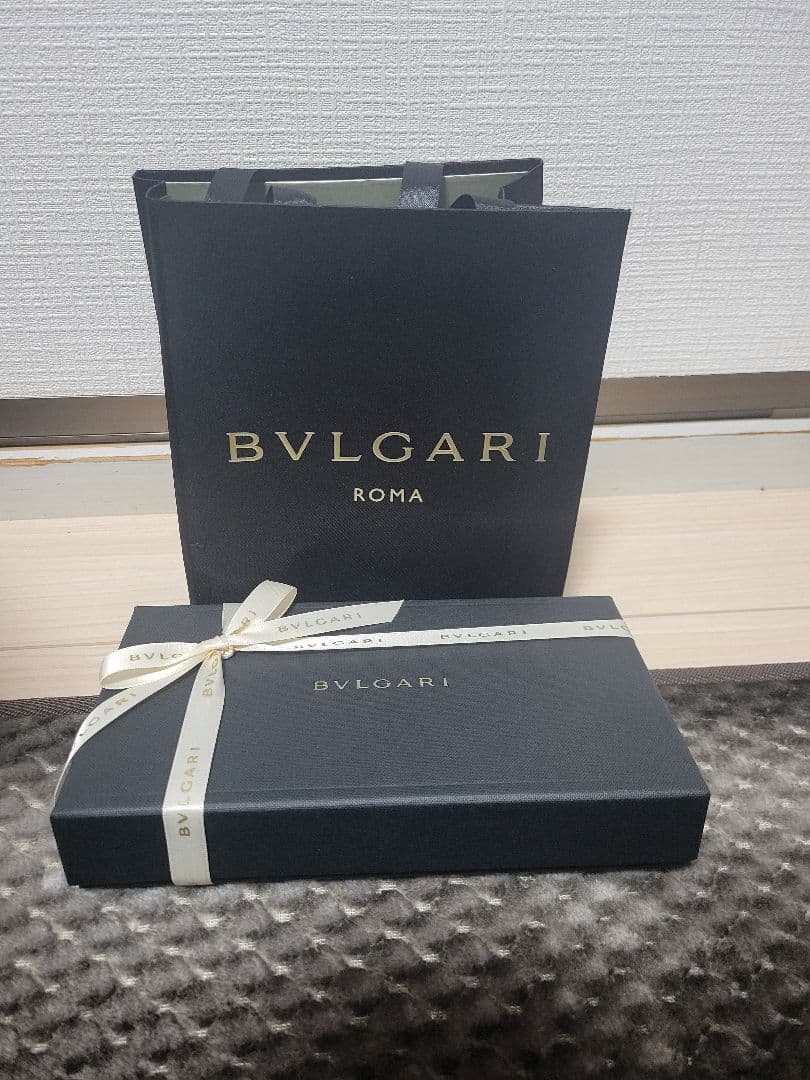 未使用BVLGARI ブラックレザー長財布