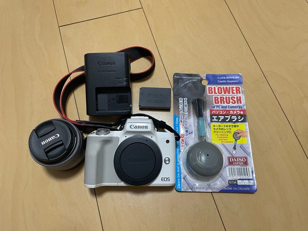 Canon EOS Kiss M ミラーレス一眼　レンズセット