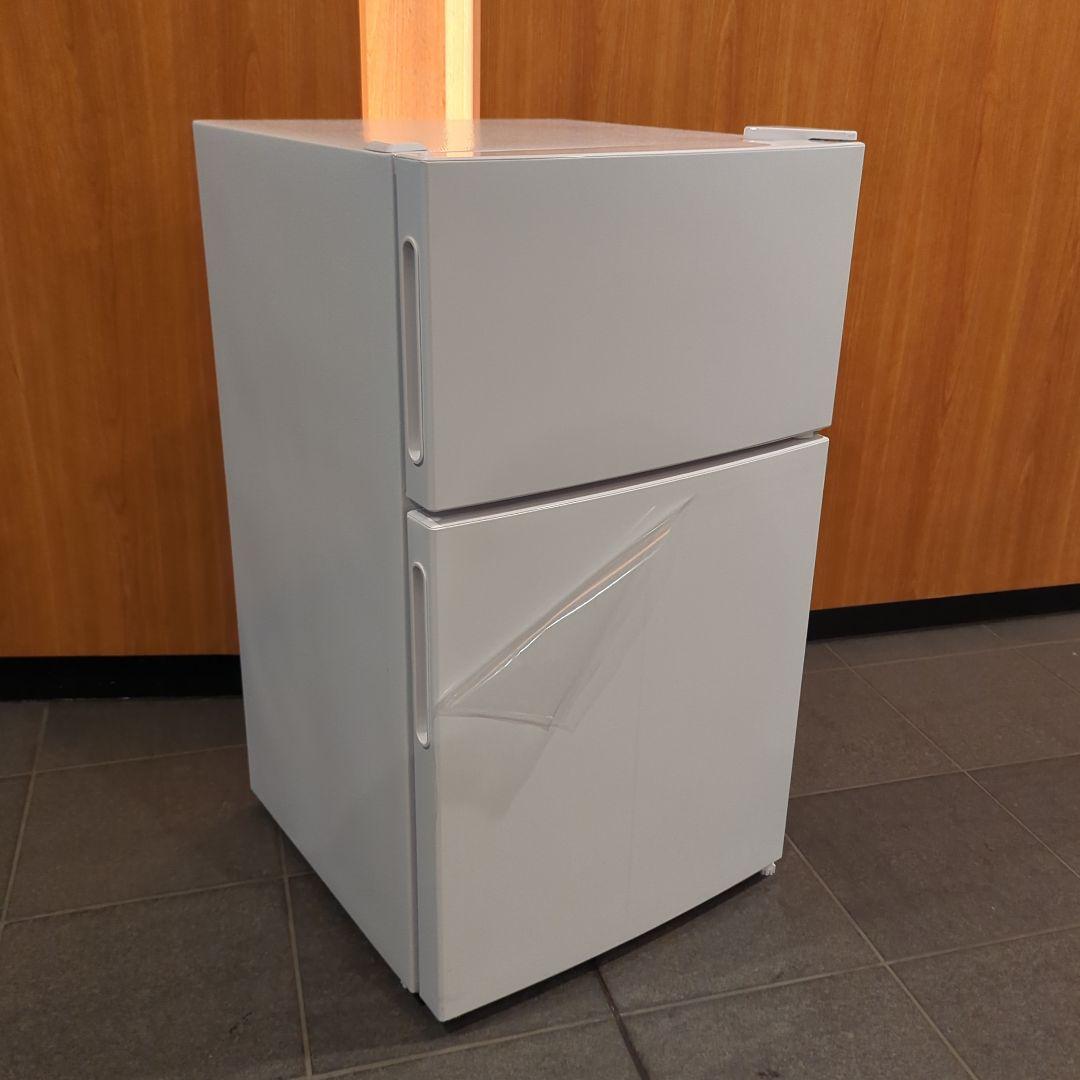 アズサ極美品☆2022年製！(東京23区のみ送料と設置無料)冷蔵庫