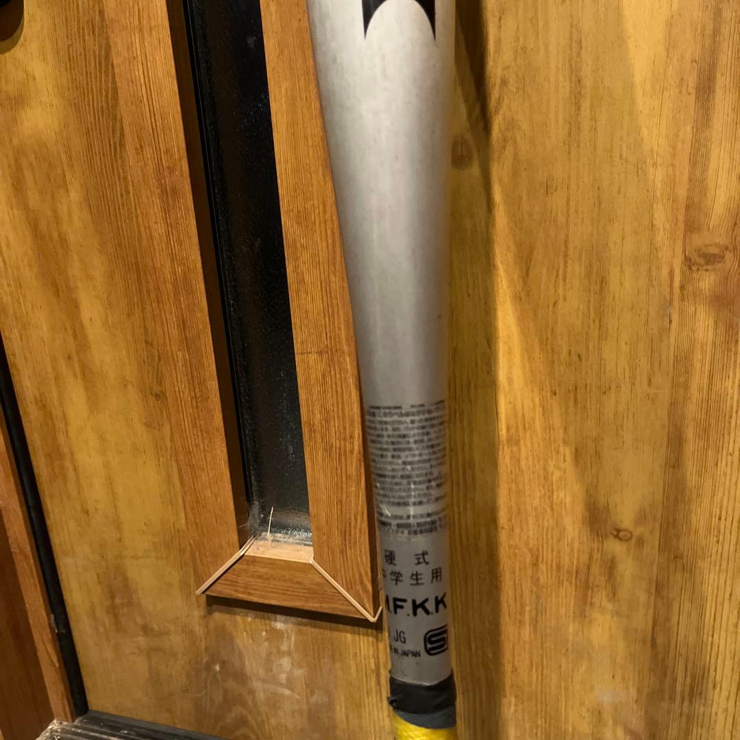 中古品　中学硬式バットSSKスカイビート31K