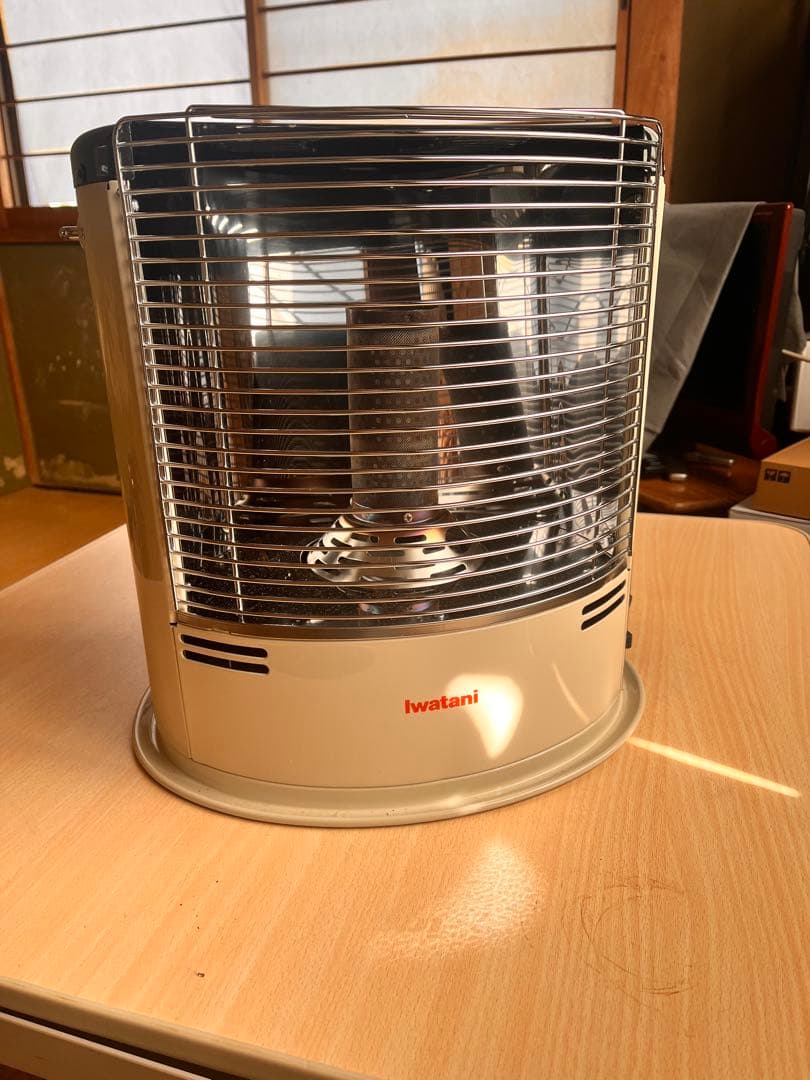 iwatani ストーブ 屋内専用 デカ暖Ⅱ