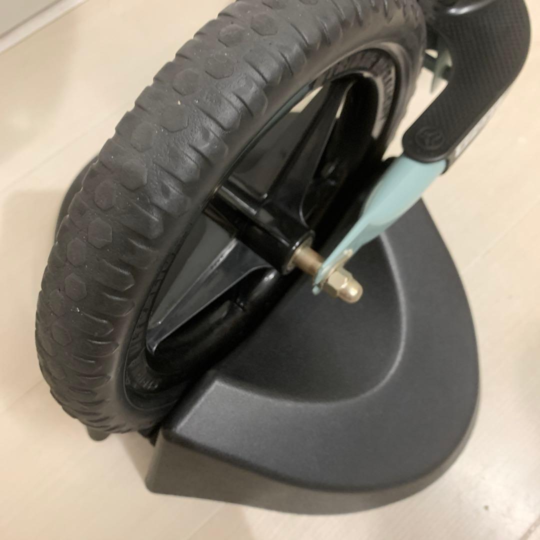 リ*ロ様 STRIDER アイスブルー スタンド付き