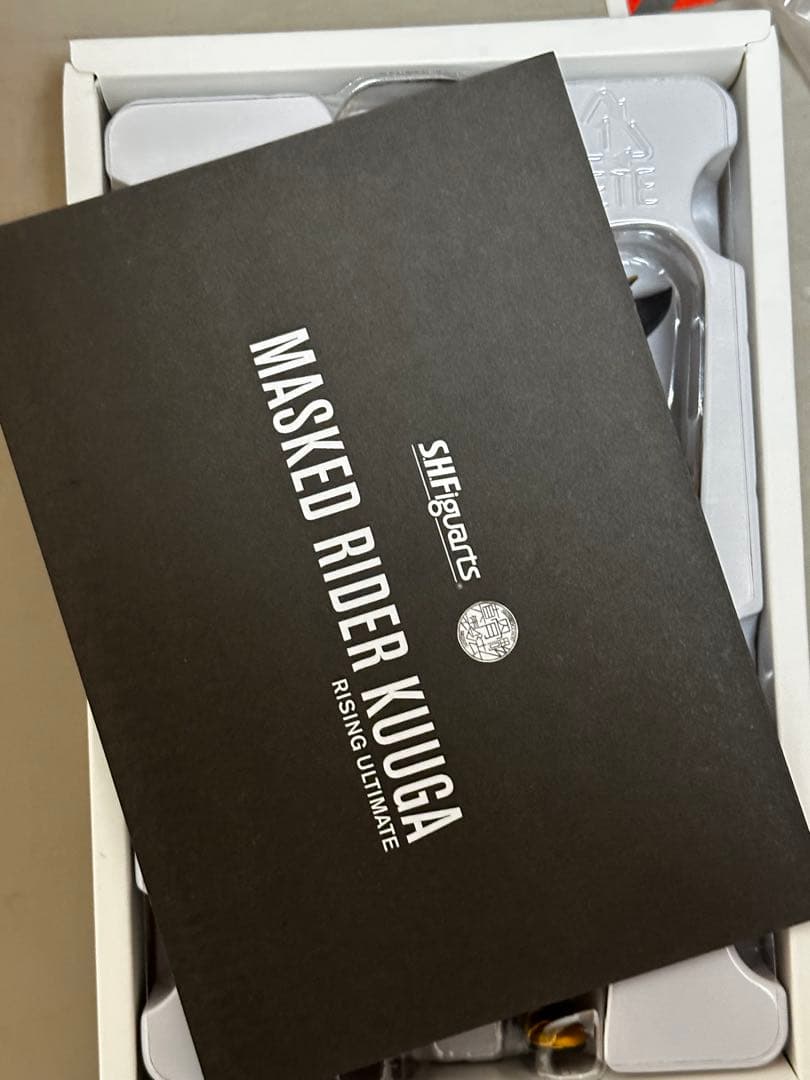 S.H.Figuarts 仮面ライダークウガ　ライジングアルティメット　真骨彫