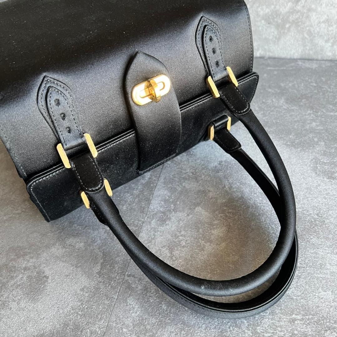 ✨極美品✨ MORABITO モラビト オルセー ハンドバッグ サテン　 黒